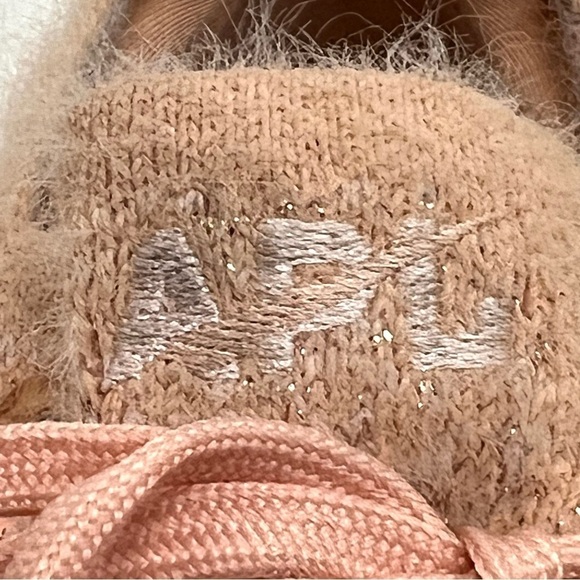 APL TechLoom Breeze x Summer Fridays Blush Peach Running Shoes Trainers W7 - Picture 15 of 15